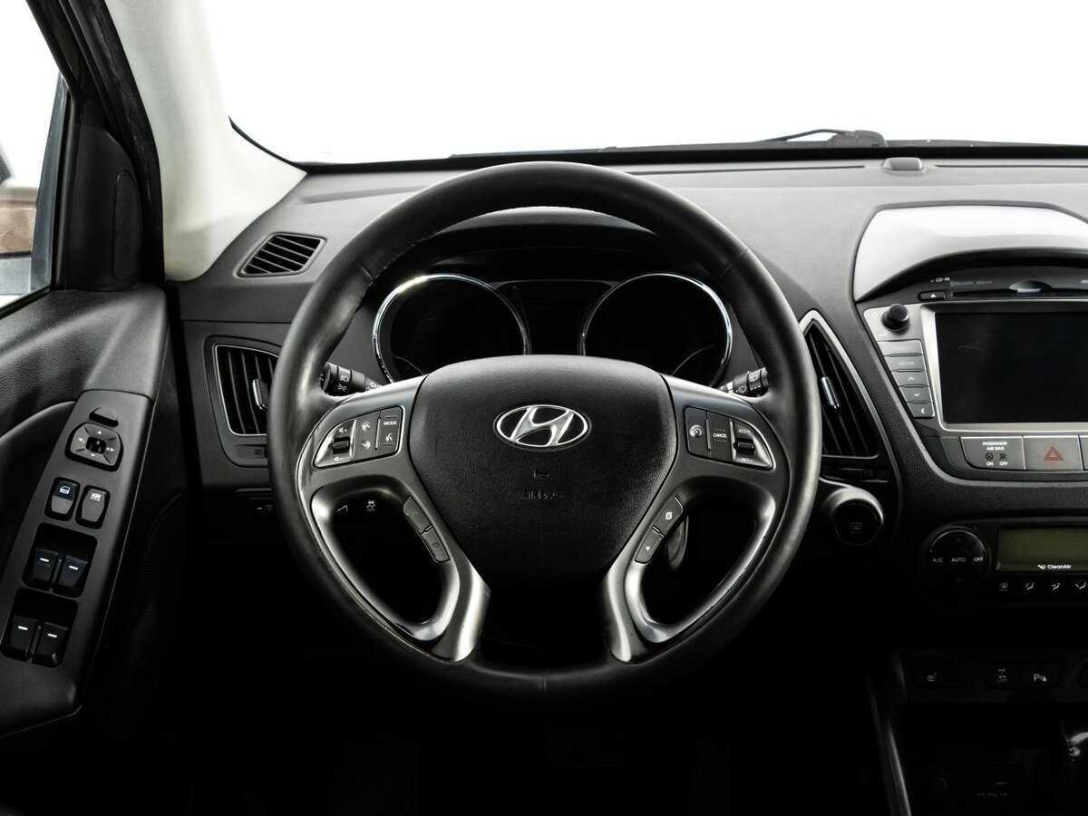 Купить Hyundai ix35 с пробегом. Фото: #11