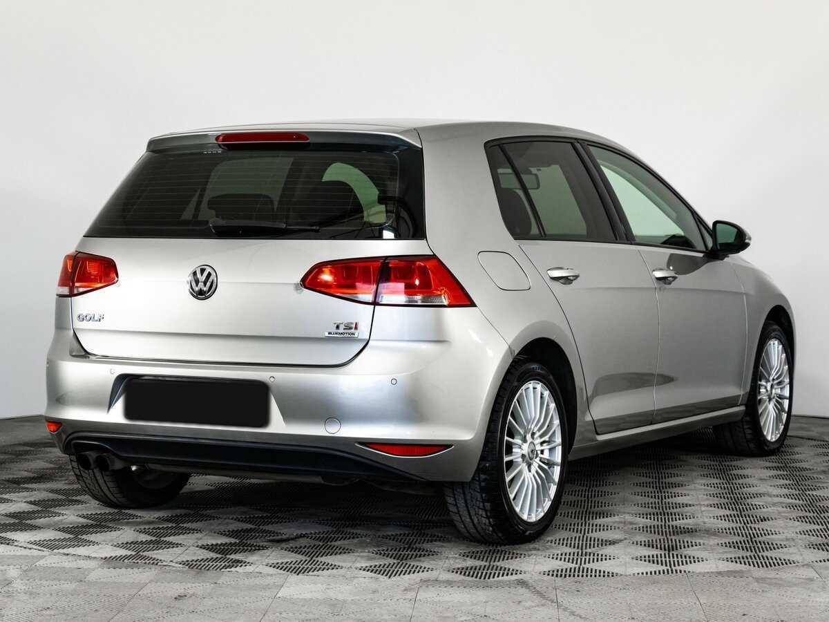 Купить Volkswagen Golf с пробегом. Фото: #3