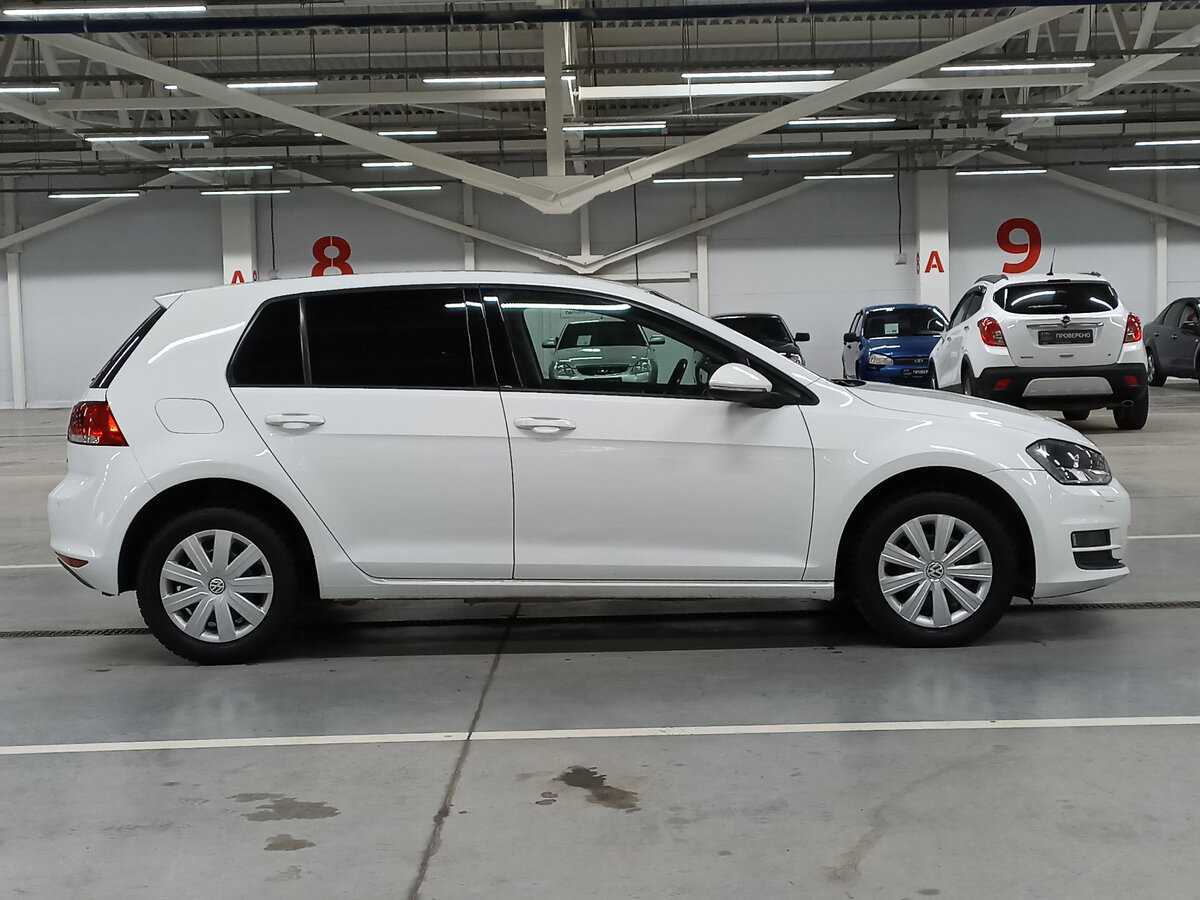 Купить Volkswagen Golf с пробегом. Фото: #3