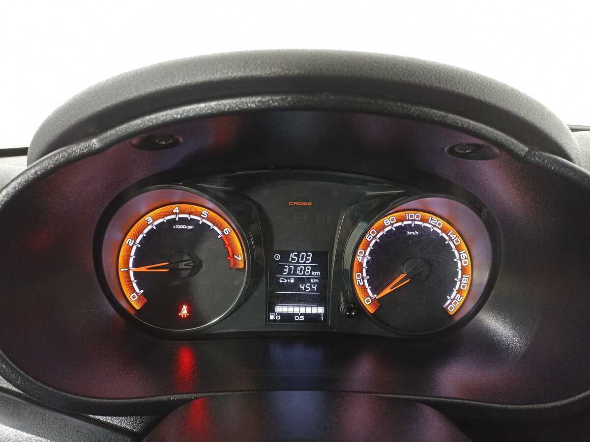 Купить Lada (ВАЗ) Granta с пробегом. Фото: #11