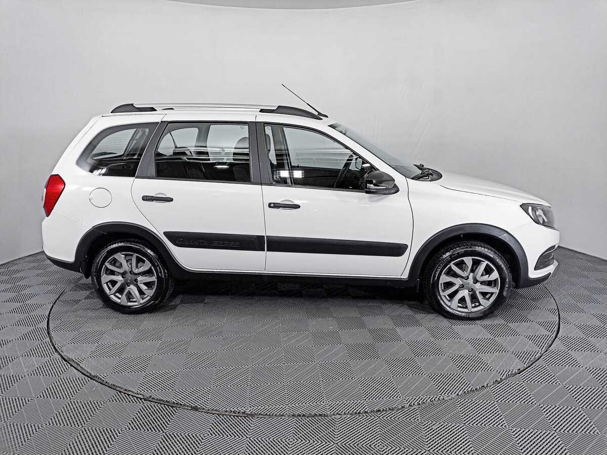 Купить Lada (ВАЗ) Granta с пробегом. Фото: #3