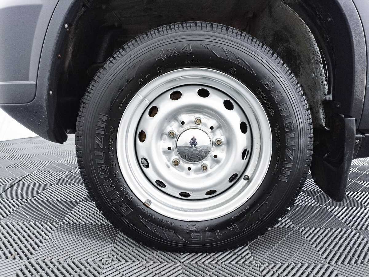 Купить Chevrolet Niva с пробегом. Фото: #15