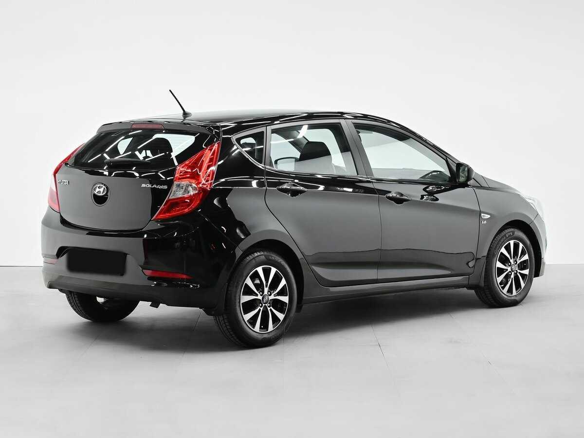 Купить Hyundai Solaris с пробегом. Фото: #1