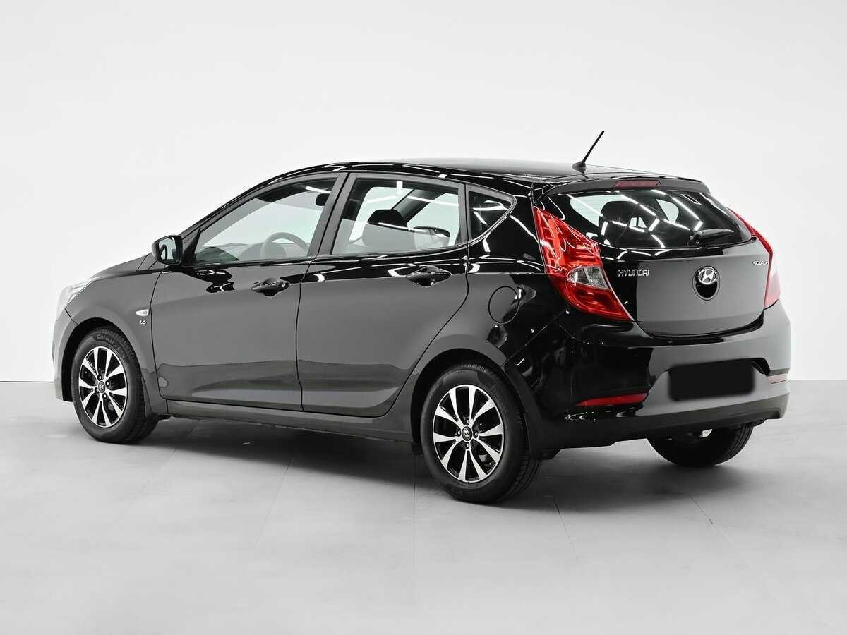 Купить Hyundai Solaris с пробегом. Фото: #3