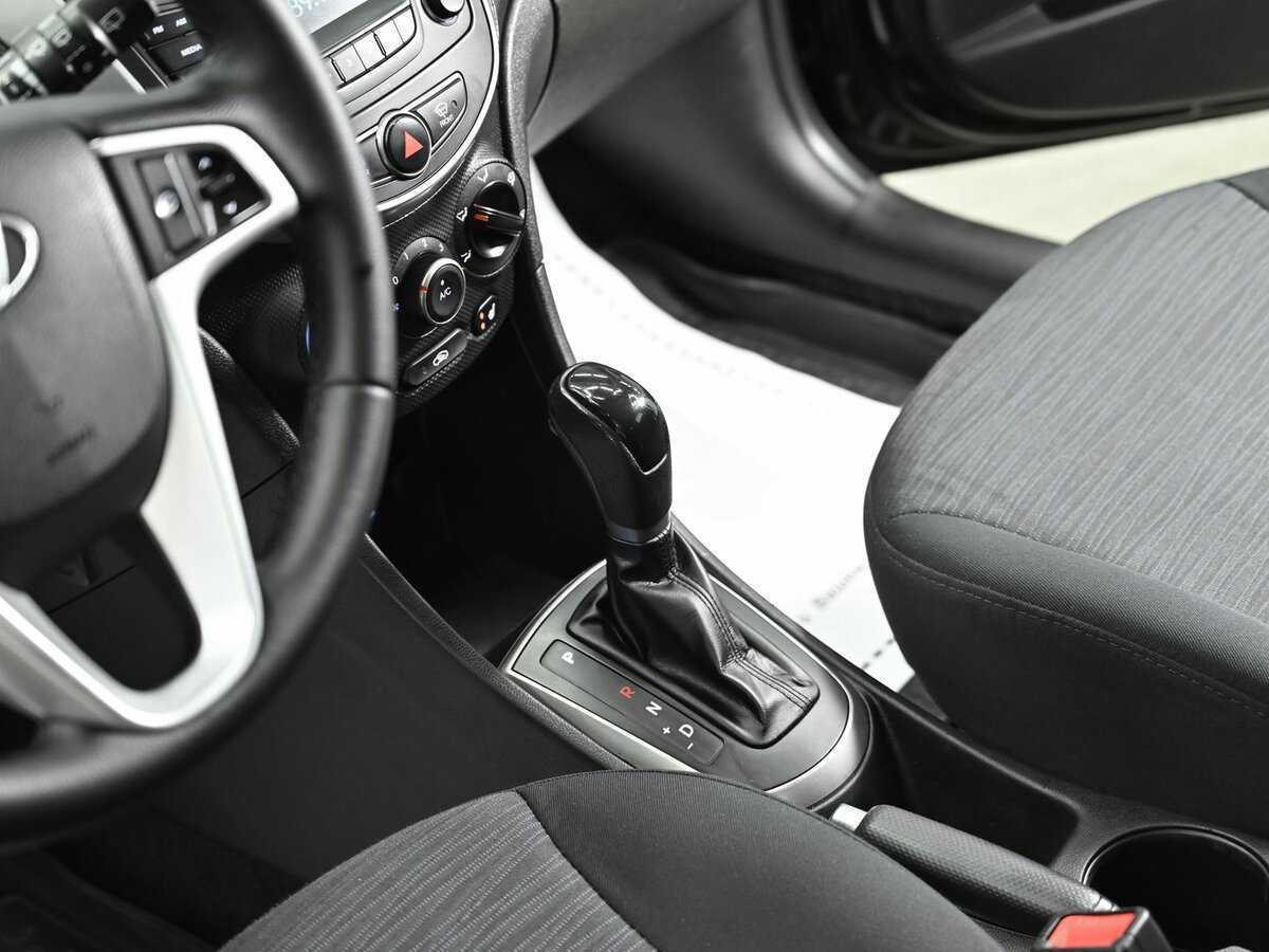 Купить Hyundai Solaris с пробегом. Фото: #6