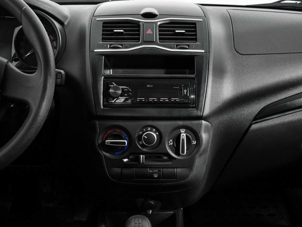 Купить Lada (ВАЗ) Granta с пробегом. Фото: #13