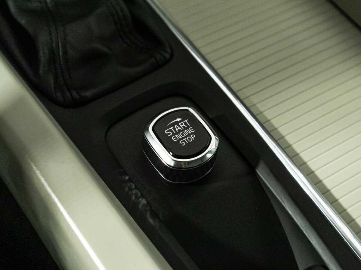 Купить Volvo XC60 с пробегом. Фото: #21