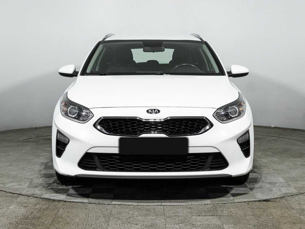 Купить Kia Ceed с пробегом. Фото: #1