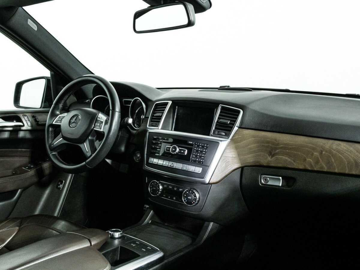 Купить Mercedes-Benz M-Класс с пробегом. Фото: #8