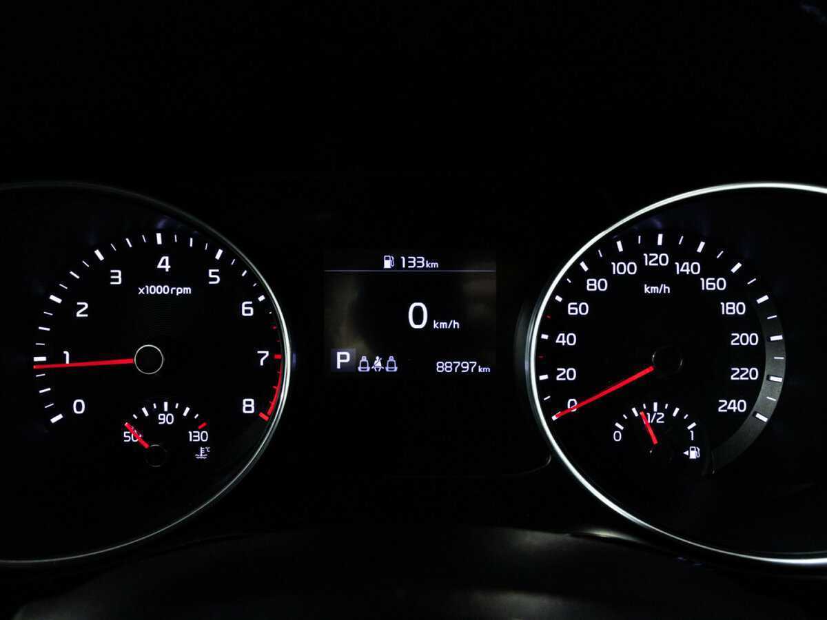 Купить Kia Ceed с пробегом. Фото: #10