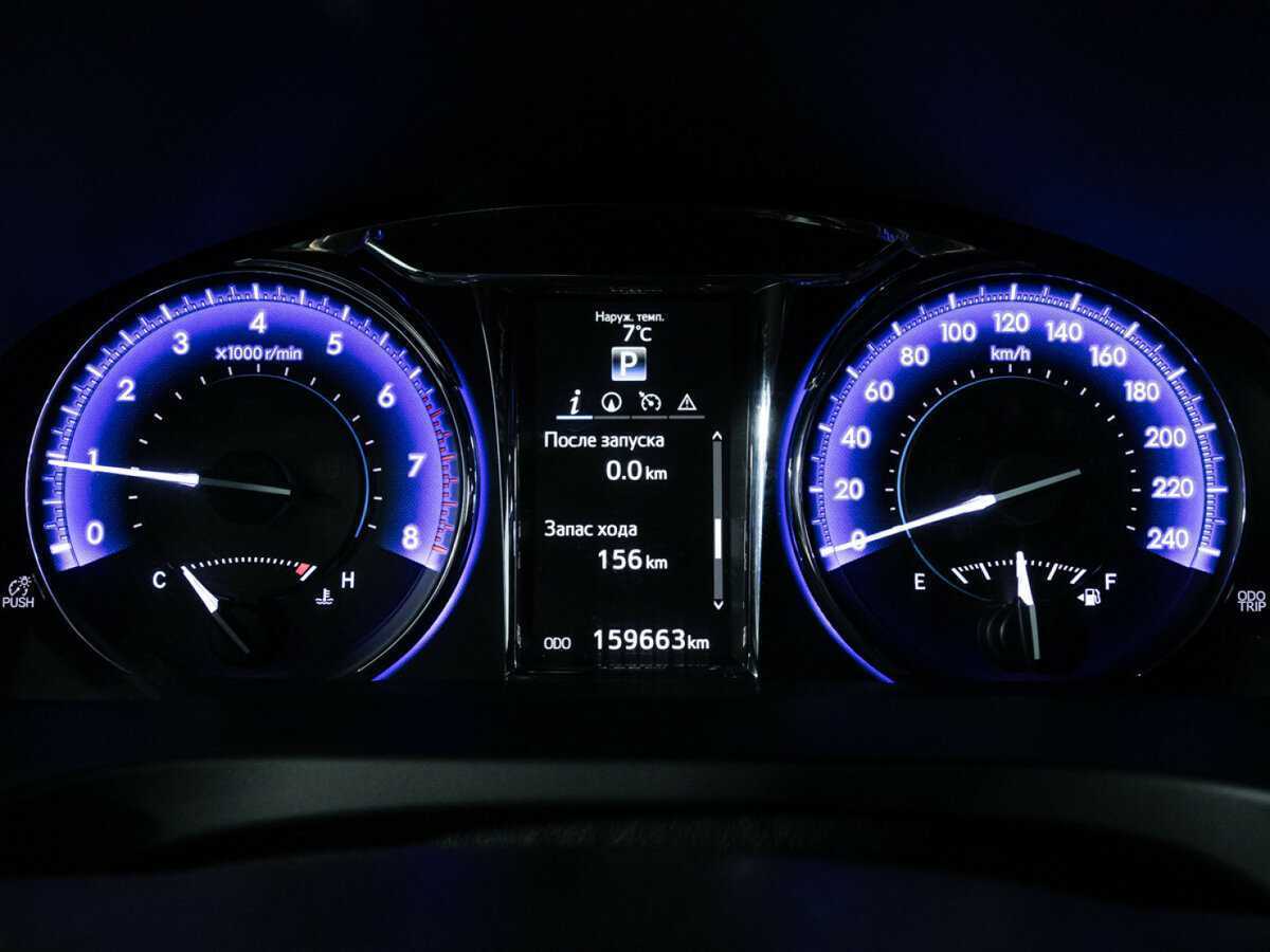 Купить Toyota Camry с пробегом. Фото: #11