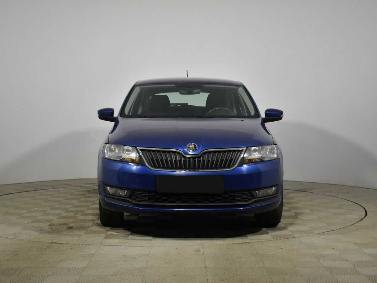 Купить Skoda Rapid с пробегом. Фото: #1