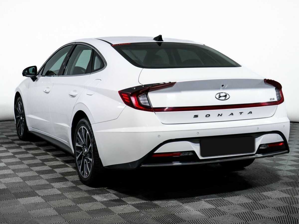 Купить Hyundai Sonata с пробегом. Фото: #6