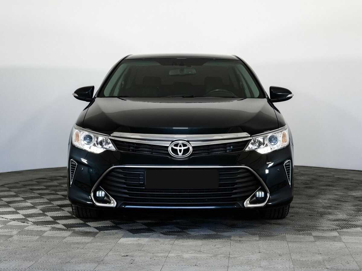Купить Toyota Camry с пробегом. Фото: #2