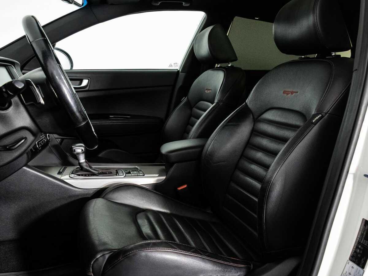 Купить Kia Optima с пробегом. Фото: #19