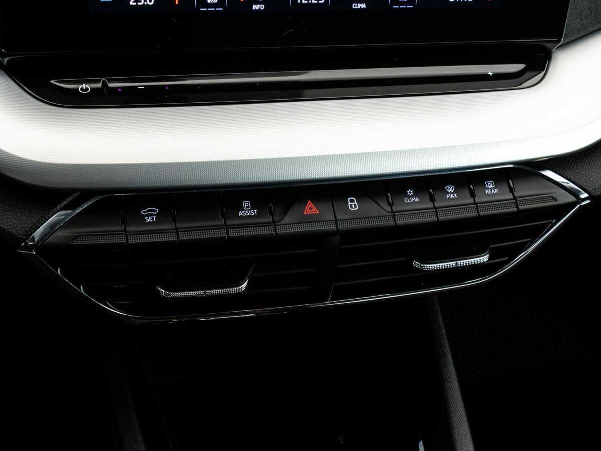 Купить Skoda Octavia с пробегом. Фото: #12