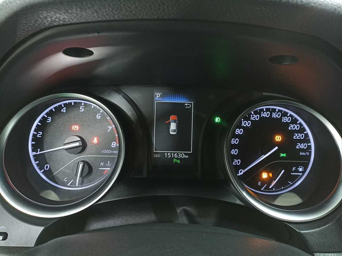 Купить Toyota Camry с пробегом. Фото: #12