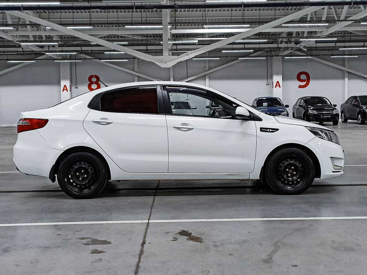 Купить Kia Rio с пробегом. Фото: #3