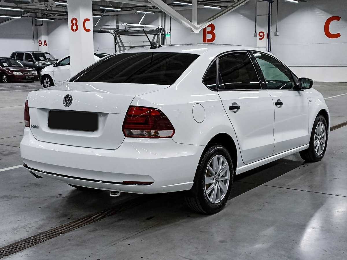 Купить Volkswagen Polo с пробегом. Фото: #4