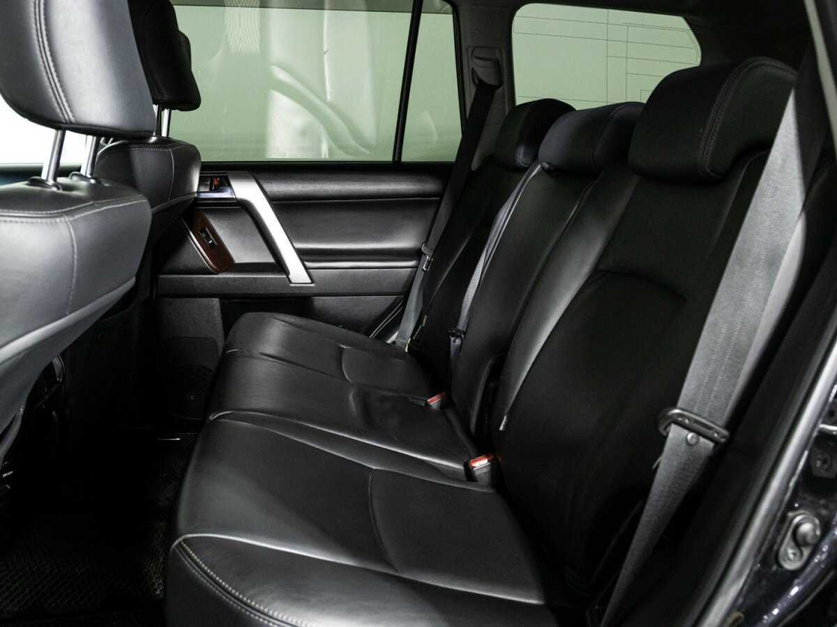 Купить Toyota Land Cruiser Prado с пробегом. Фото: #9