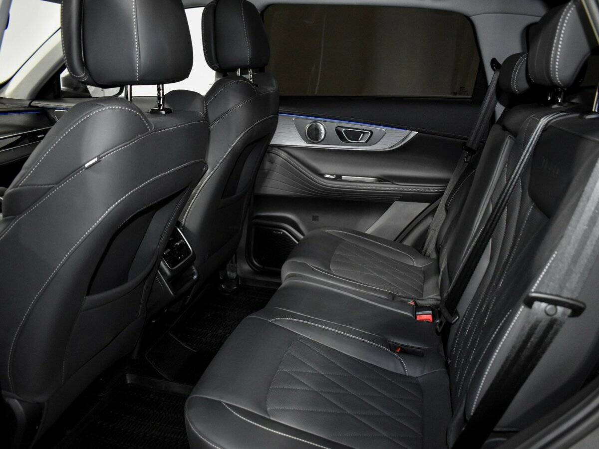 Купить Chery Tiggo 8 Pro Max с пробегом. Фото: #13