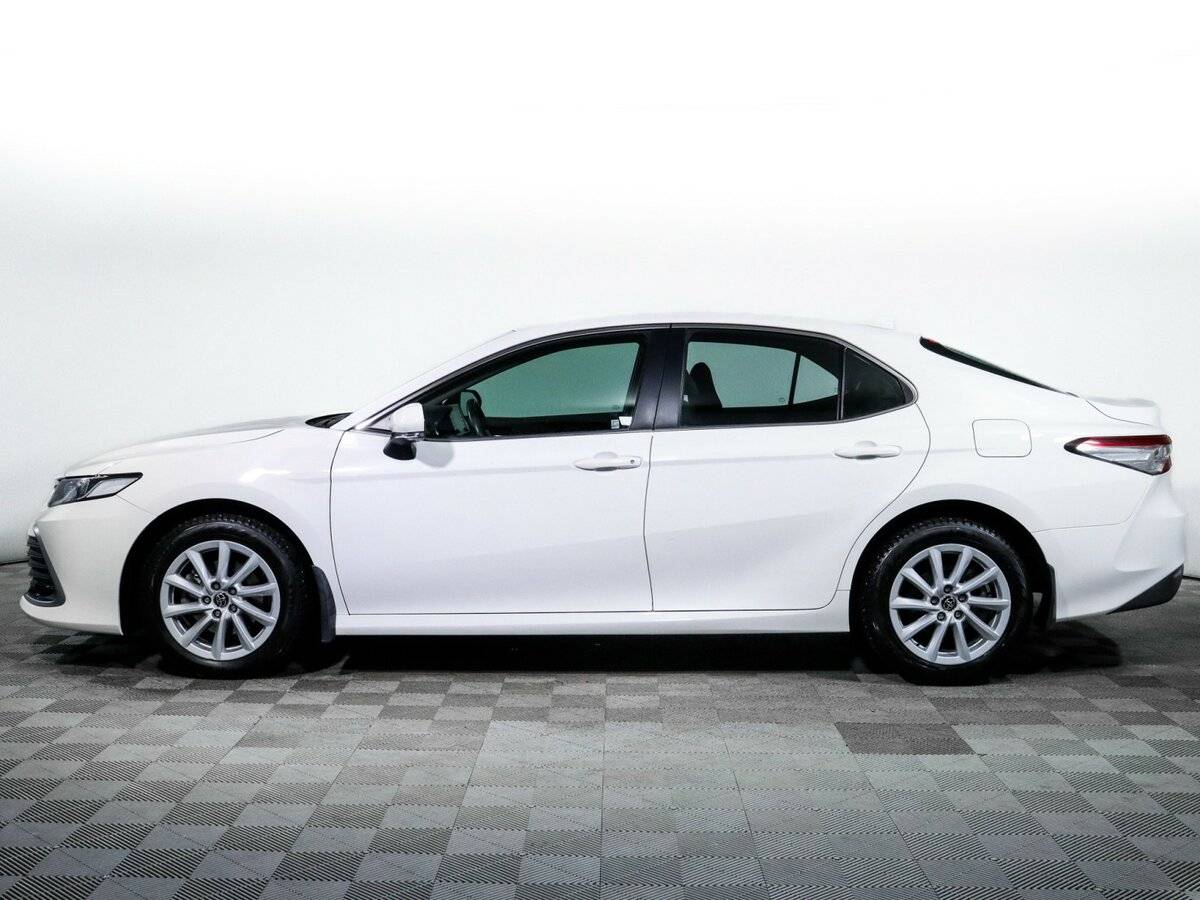 Купить Toyota Camry с пробегом. Фото: #4