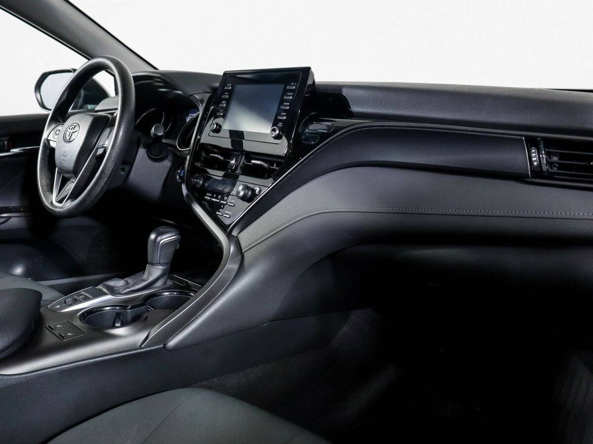 Купить Toyota Camry с пробегом. Фото: #8