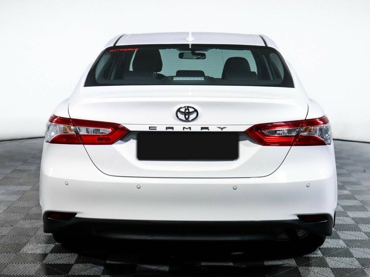 Купить Toyota Camry с пробегом. Фото: #5