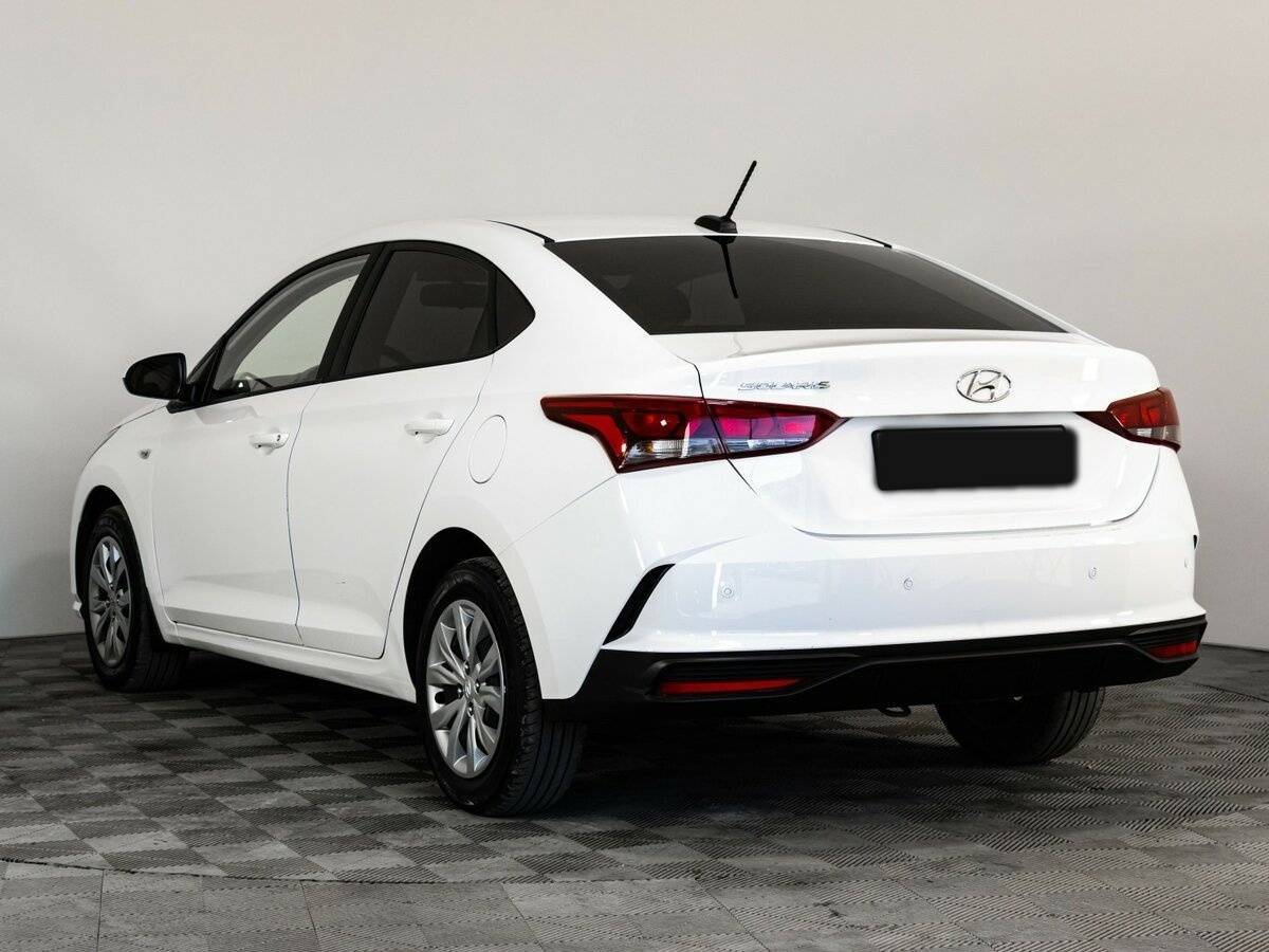 Купить Hyundai Solaris с пробегом. Фото: #5