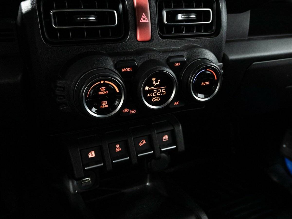 Купить Suzuki Jimny с пробегом. Фото: #16