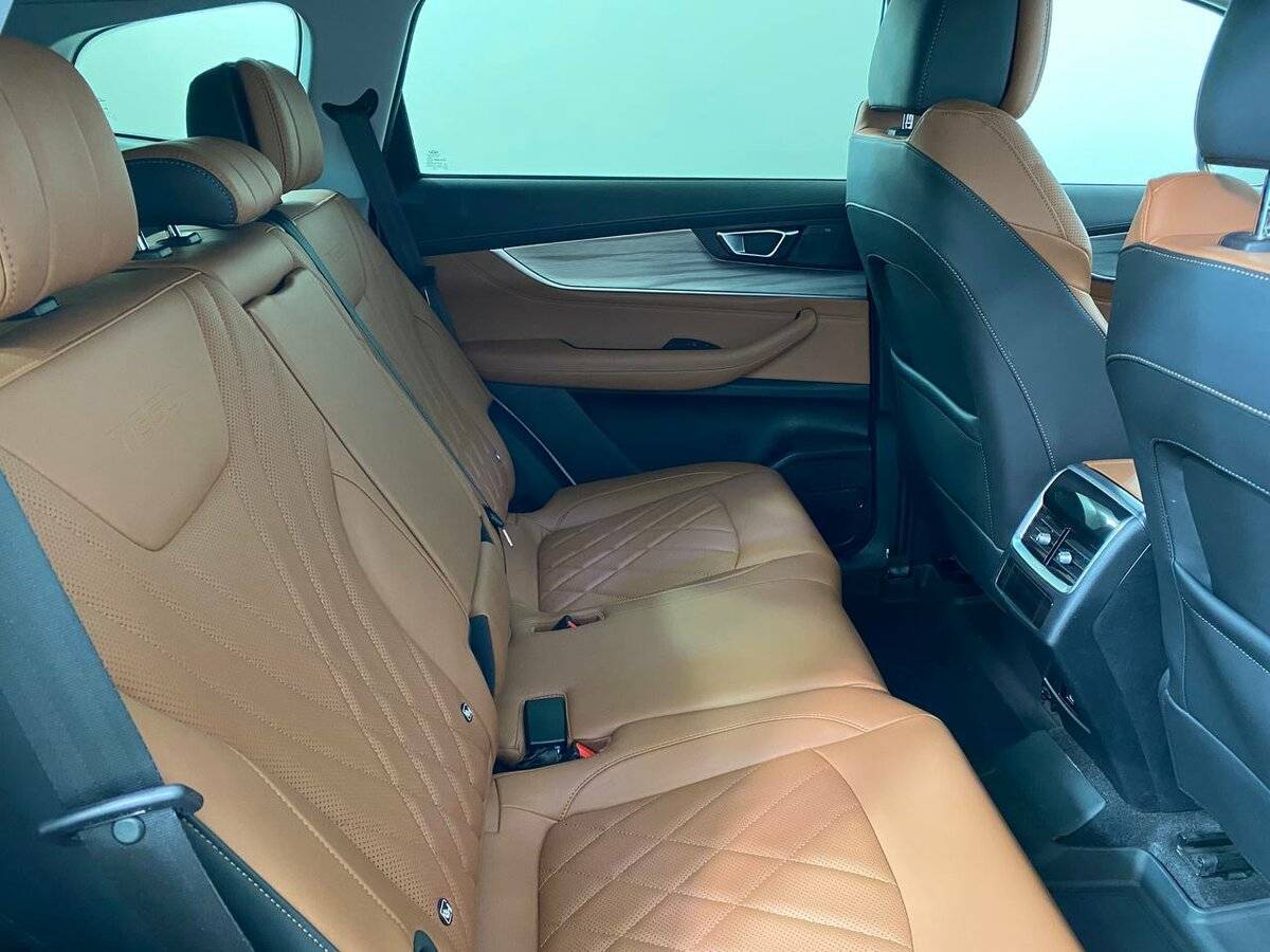 Купить Chery Tiggo 8 Pro Max с пробегом. Фото: #13