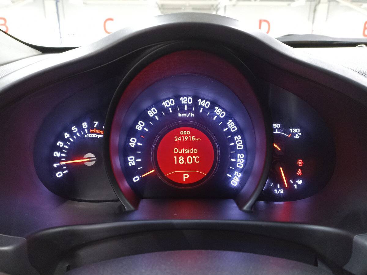 Купить Kia Sportage с пробегом. Фото: #12