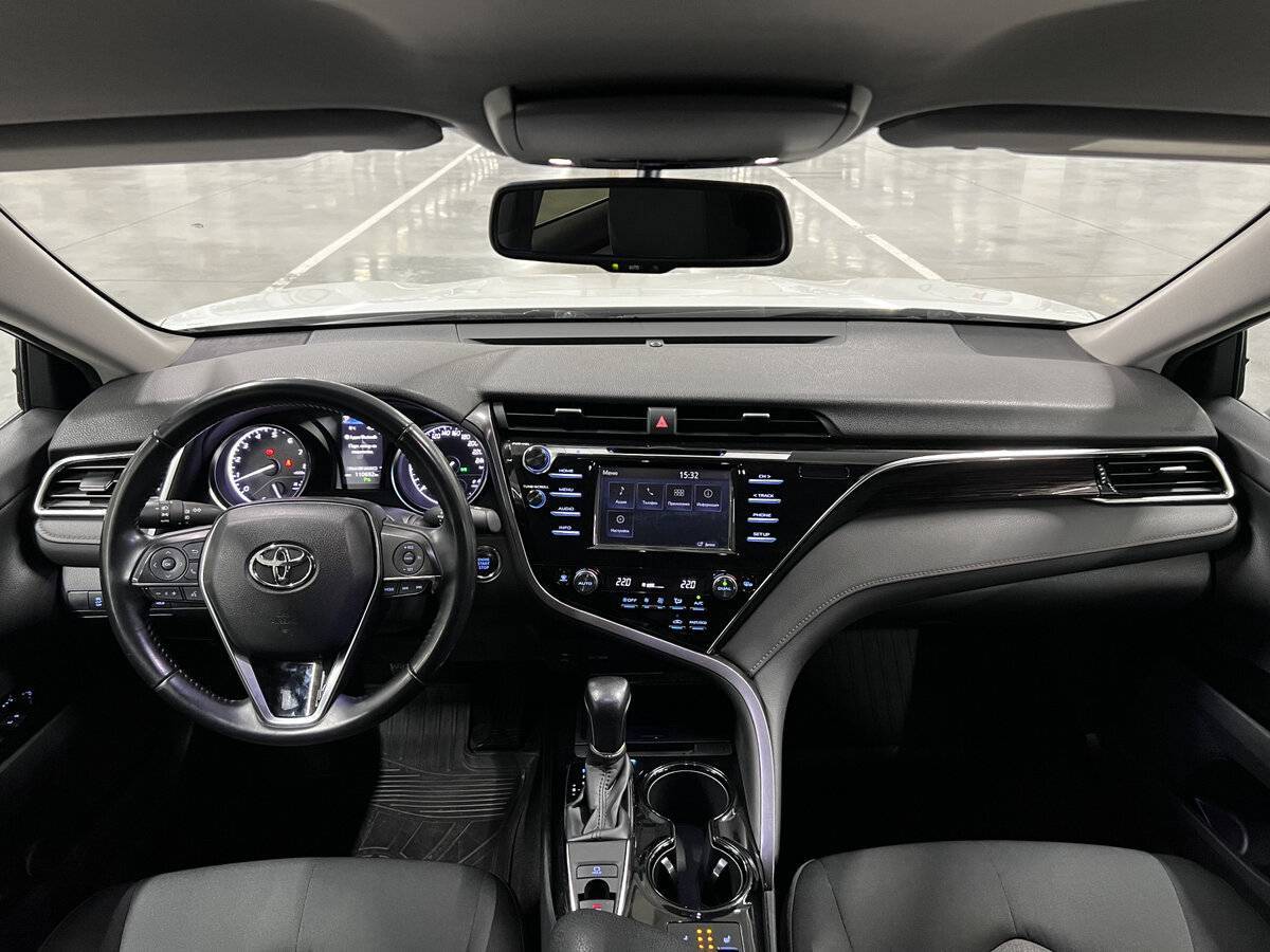 Купить Toyota Camry с пробегом. Фото: #13