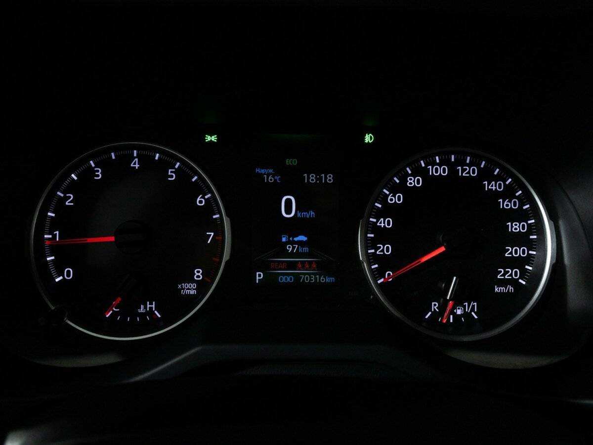 Купить Toyota RAV4 с пробегом. Фото: #11