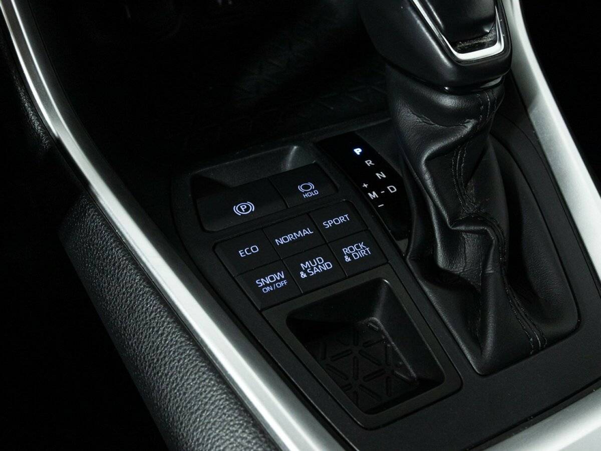 Купить Toyota RAV4 с пробегом. Фото: #18