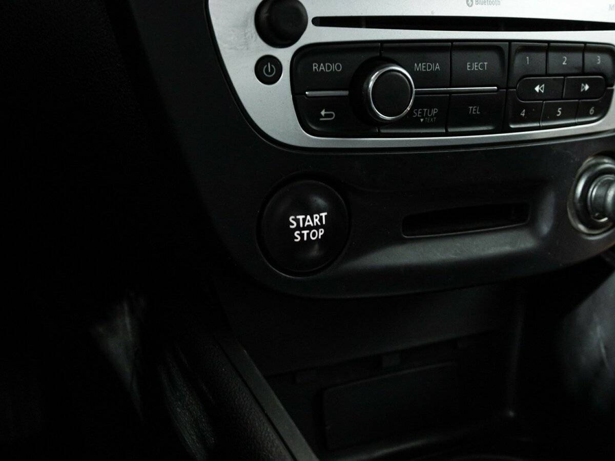 Купить Renault Megane с пробегом. Фото: #16