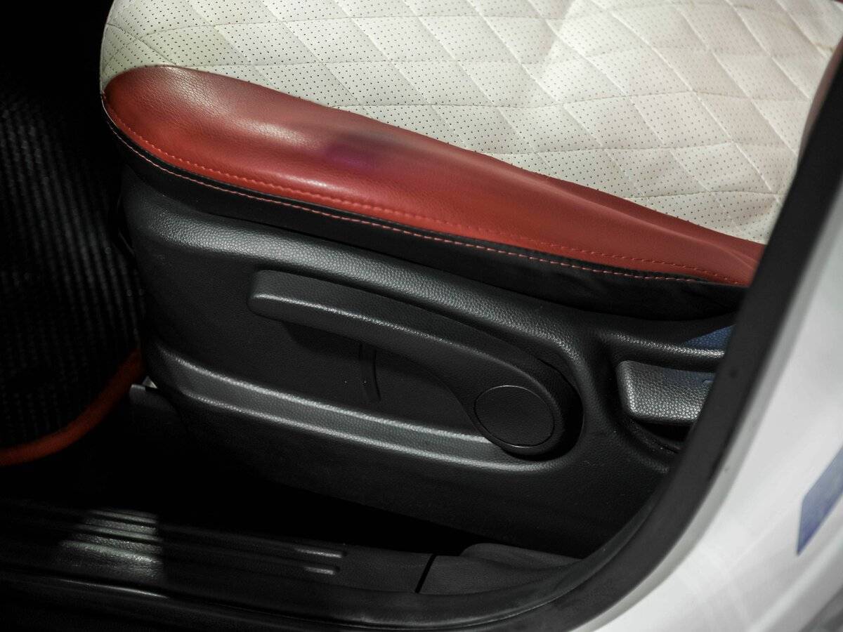 Купить Kia Soul с пробегом. Фото: #20