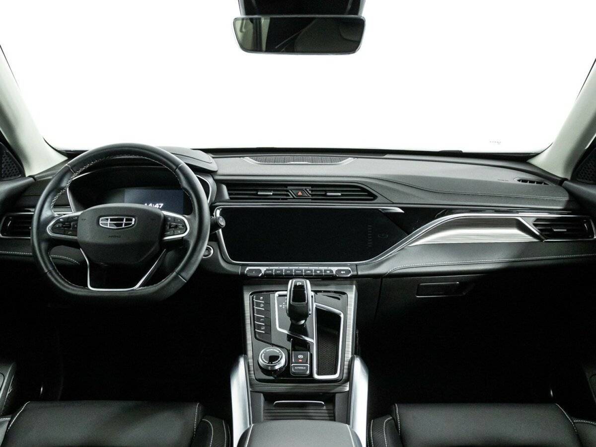 Купить Geely Atlas Pro с пробегом. Фото: #12