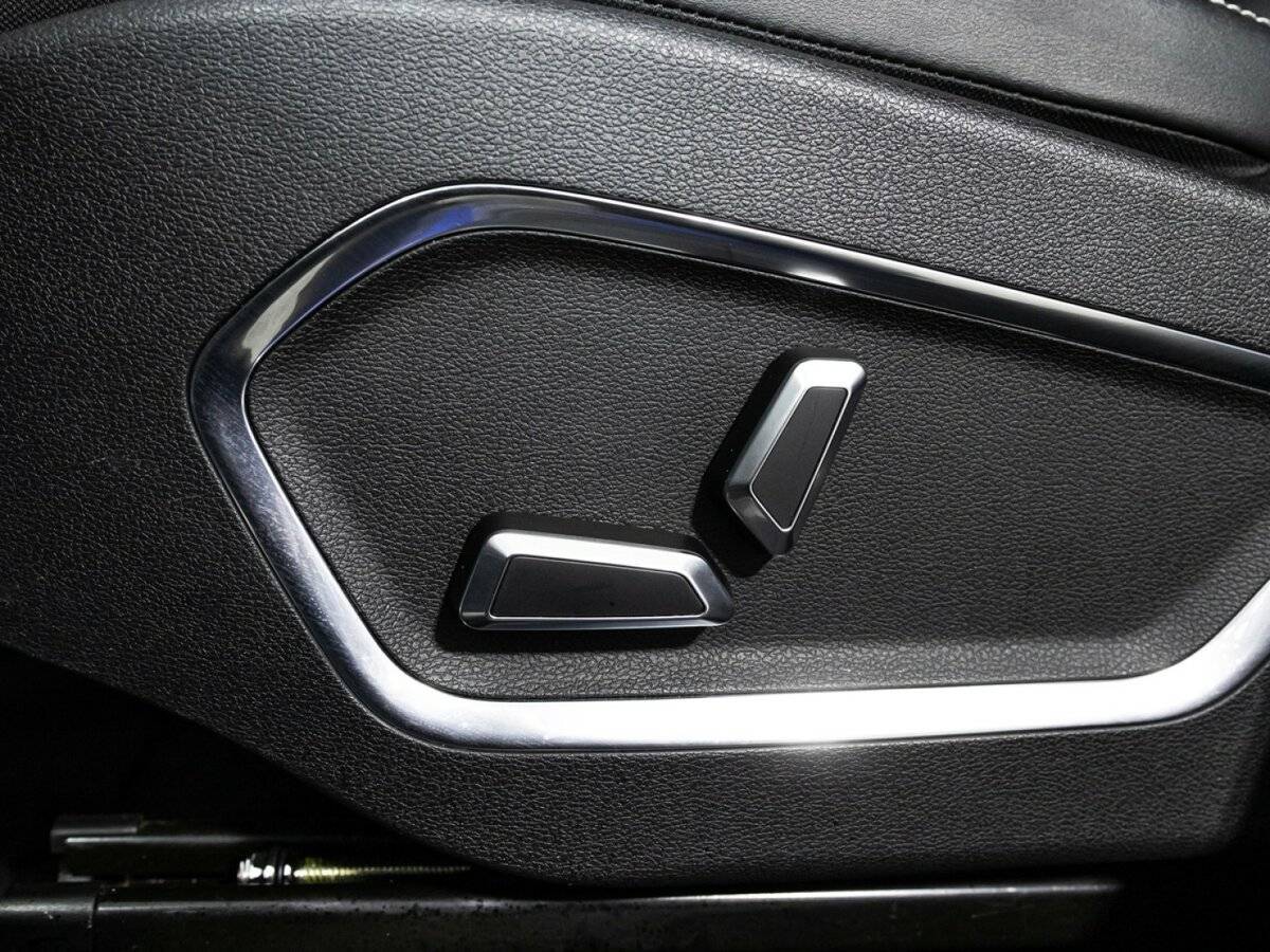 Купить Geely Atlas Pro с пробегом. Фото: #16