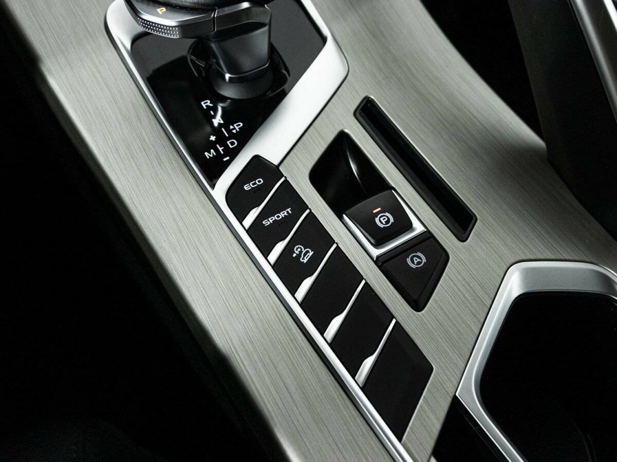 Купить Geely Coolray с пробегом. Фото: #16