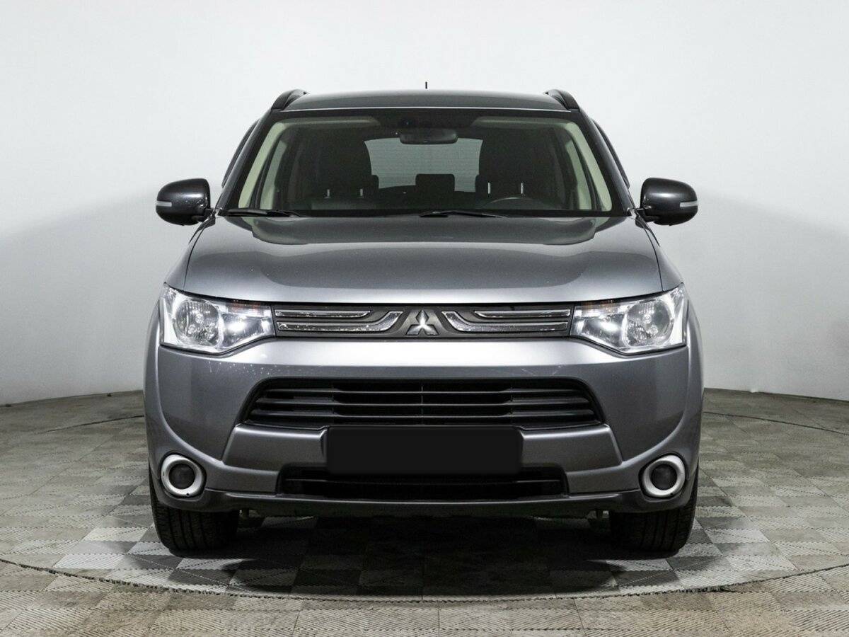 Купить Mitsubishi Outlander с пробегом. Фото: #1