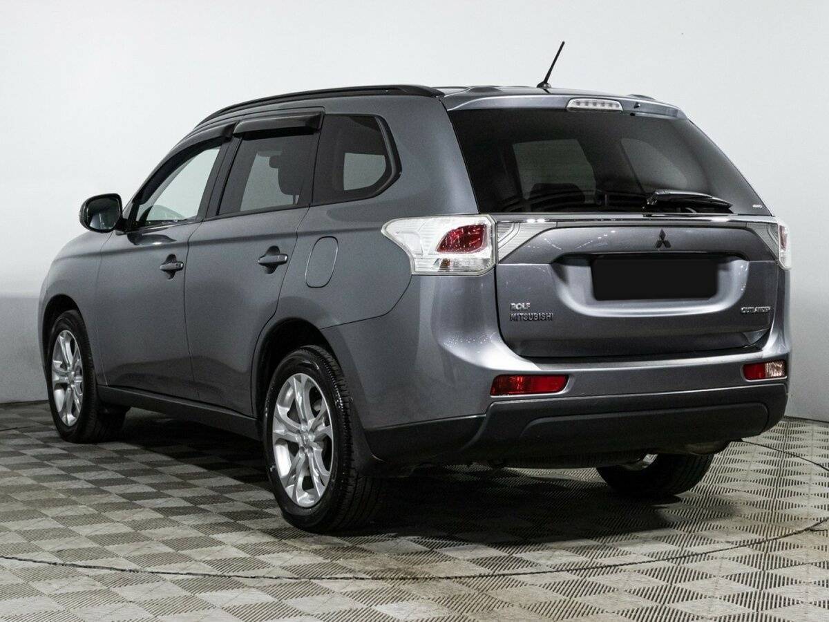 Купить Mitsubishi Outlander с пробегом. Фото: #6