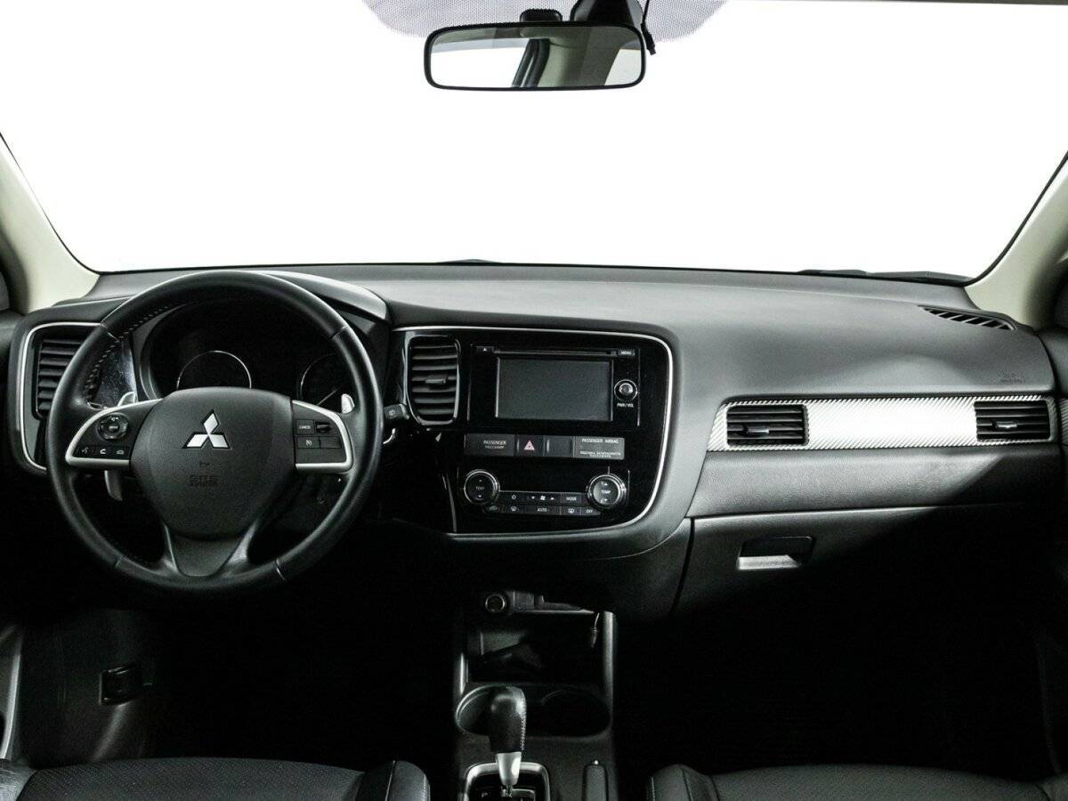 Купить Mitsubishi Outlander с пробегом. Фото: #12
