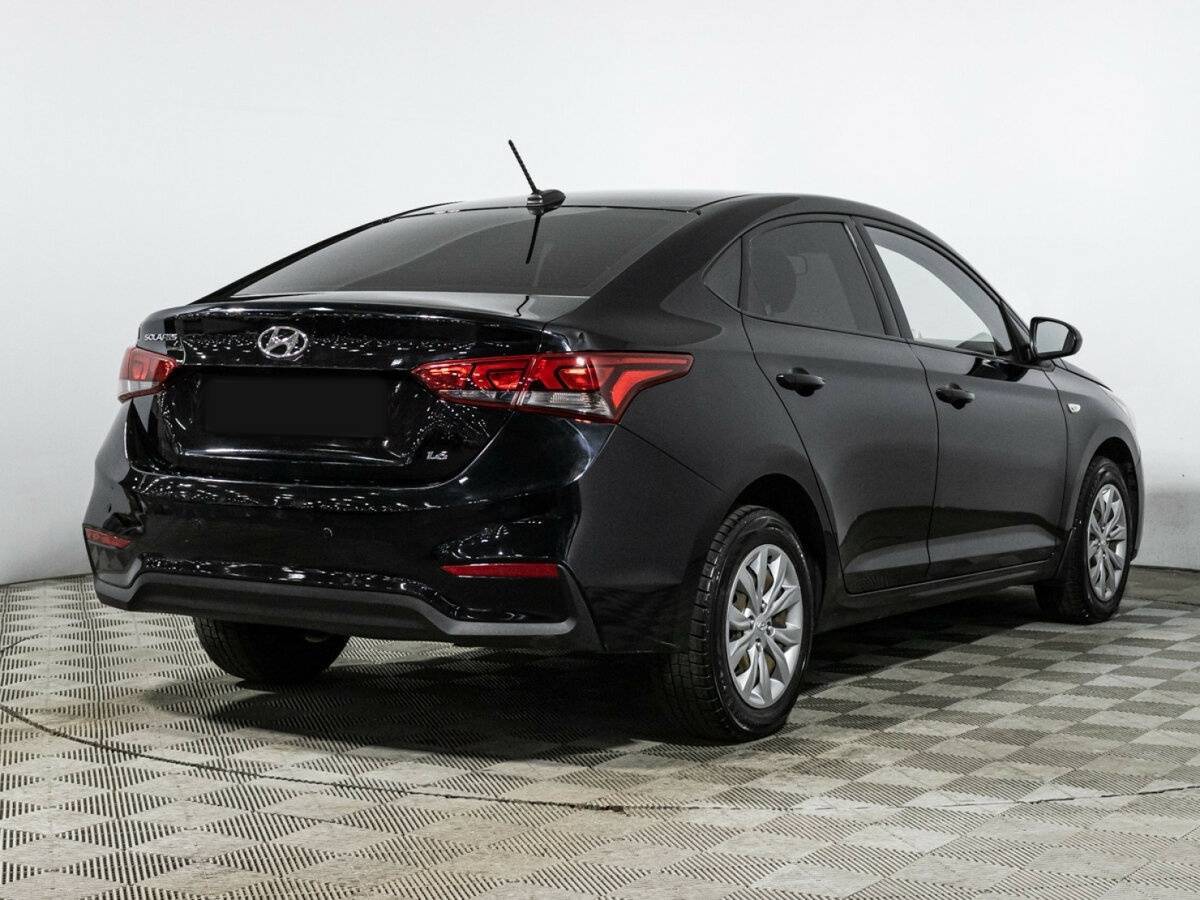 Купить Hyundai Solaris с пробегом. Фото: #4