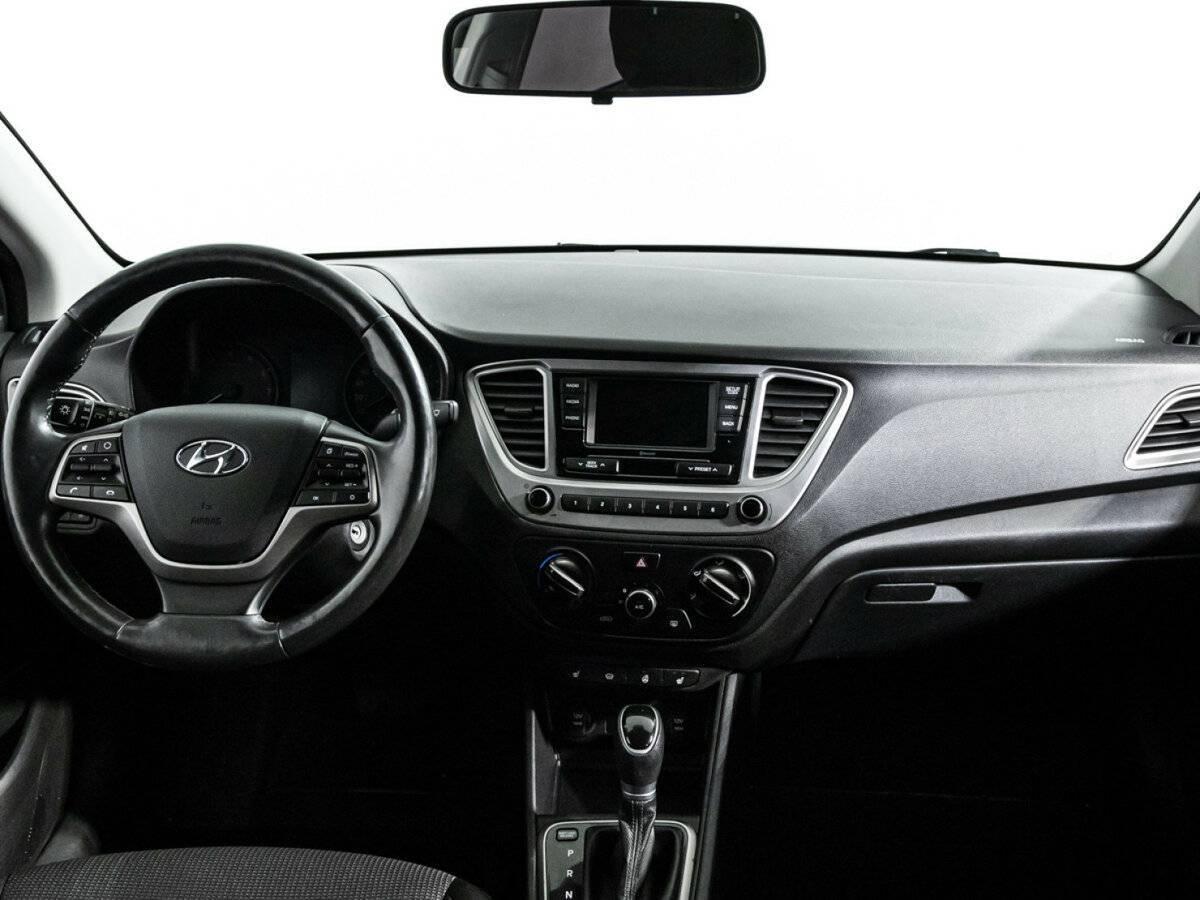 Купить Hyundai Solaris с пробегом. Фото: #12