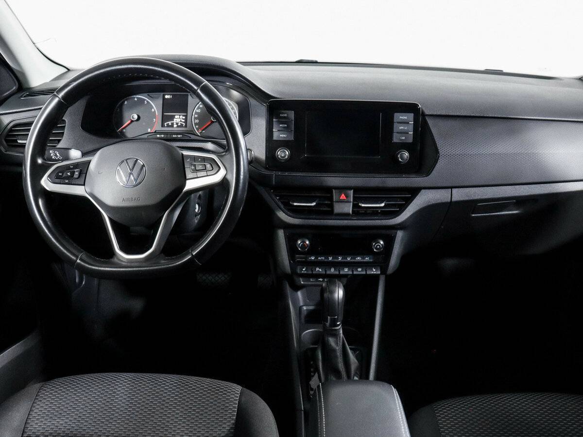 Купить Volkswagen Polo с пробегом. Фото: #8