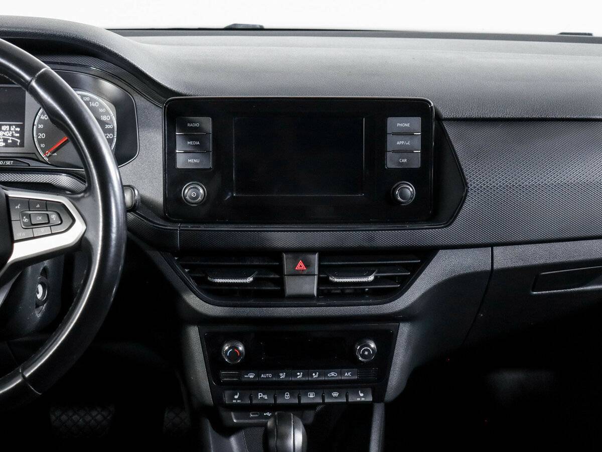 Купить Volkswagen Polo с пробегом. Фото: #9