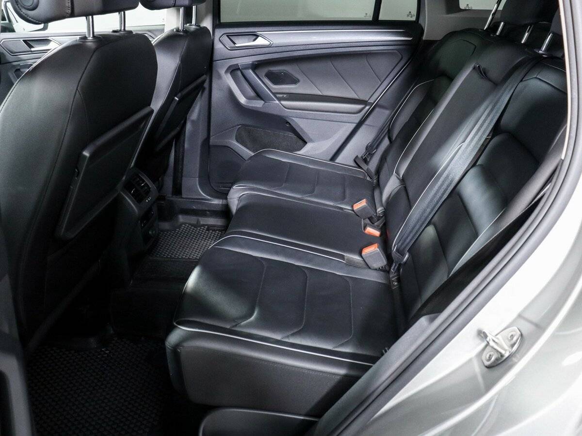 Купить Volkswagen Tiguan с пробегом. Фото: #6