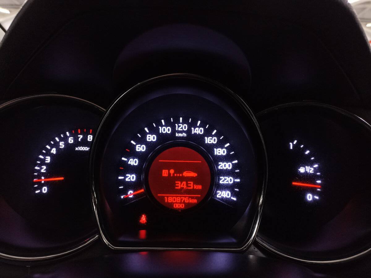 Купить Kia Ceed с пробегом. Фото: #12