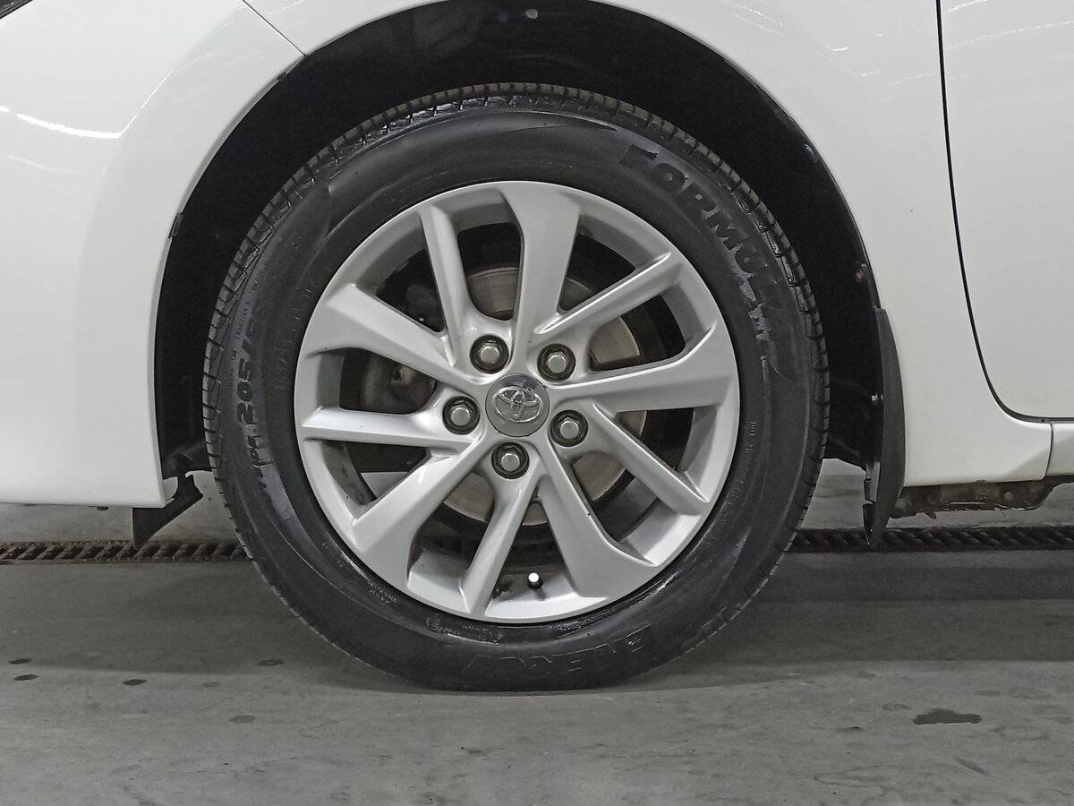 Купить Toyota Corolla с пробегом. Фото: #17